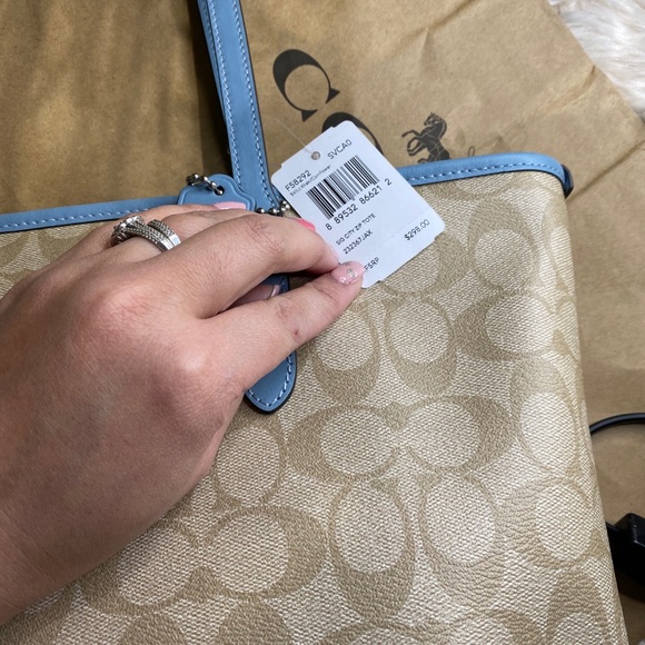 Authentic Coach Bag - Picture 4 of 9